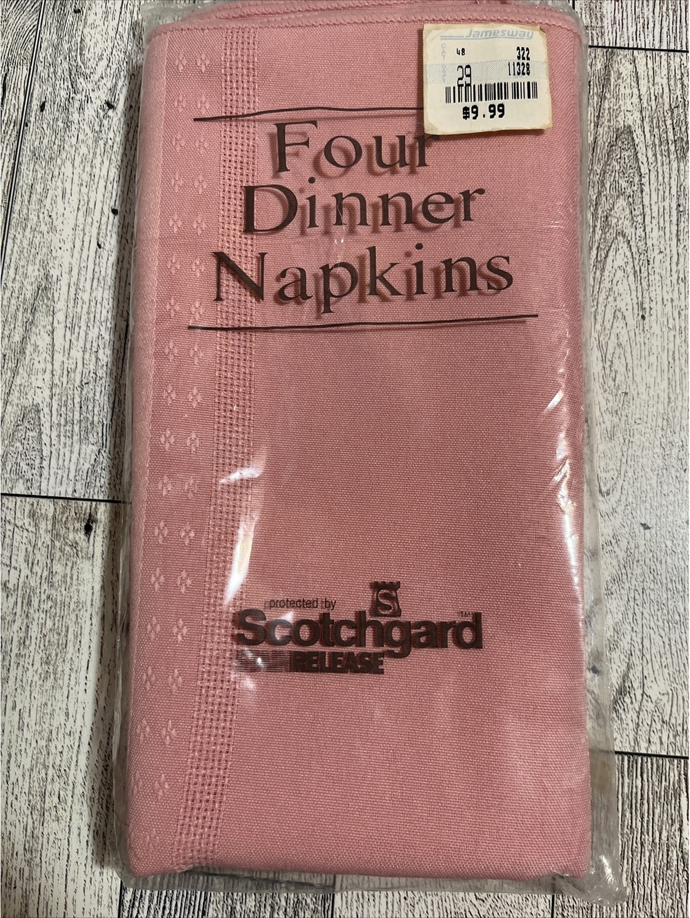 Vintage Cloth Dinner Napkins Set of 4 NEW Pink Scotchgard Stain Release 17”x 17”